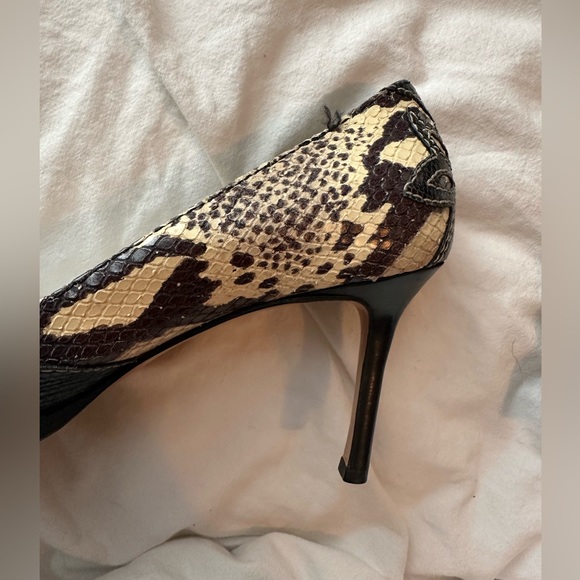 Vintage Christian Dior Python heels - Picture 8 of 10